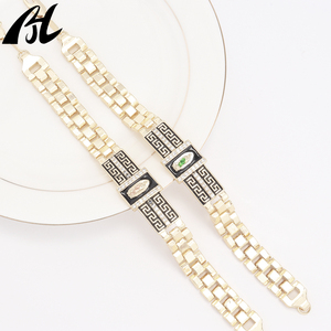 Exquisita pulsera <span class=keywords><strong>de</strong></span> moda religiosa católica para hombres y mujeres <span class=keywords><strong>Virgen</strong></span> María <span class=keywords><strong>Guadalupe</strong></span> Lady Charm Pulseras <span class=keywords><strong>De</strong></span> Mujer principalmente latón - Product Image 6
