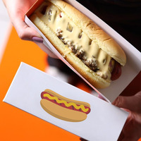 Venta al por mayor logotipo personalizado sándwich Churros comida papel embalaje maíz merienda pastel personalizado tablero de papel perro caliente para llevar caja de comida