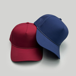 Casquette personnalisée en nylon imperméable à 5 panneaux avec découpe laser en forme de goutte d'eau et boucle en cuivre doré, fabriquée par Meilin - Product Image 3