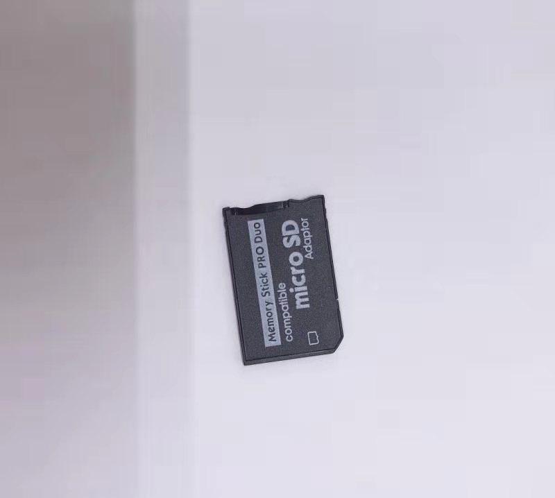 Adaptateur de carte PSP