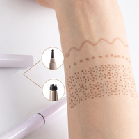 Crayon anti-taches waterproof double embout avec tampon pour dessin de taches de rousseur et grains de beauté, protection solaire minérale, logo personnalisé, marque privée, usine de maquillage