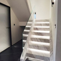 Escalier moderne et simple pour villa duplex, avec poutre droite en bois et FRP, pour intérieur résidentiel, personnalisable