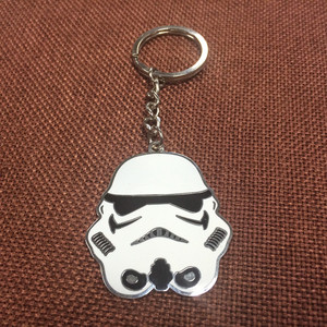 พวงกุญแจเหล็ก ดีไซน์การ์ตูนผีสุดสร้างสรรค์ น่ารัก ใช้เป็นพวงกุญแจห้อยกระเป๋าเป้ กระเป๋าหนังสือ สำหรับคู่รัก - Product Image 1