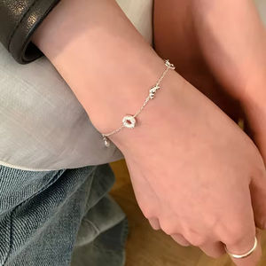 Pulsera de Plata de Ley 925 con Diseño de Croissant y Donut, Linda Pulsera de Panadería para Niñas - Product Image 4