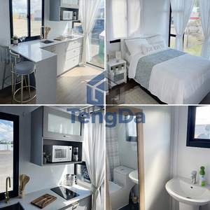 샌드위치 패널이있는 게이드 스틸 컨테이너 하우스 욕실 테라스 아파트 또는 호텔 사용을위한 맞춤형 디자인 - Product Image 4