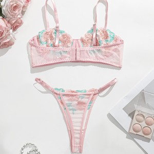 Bloemenkant Lingerie Set met Tulle rok, choker en kousenbandjes - Product Image 2