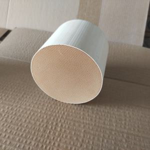 <span class=keywords><strong>Prix</strong></span> du convertisseur catalytique Platine Palladium <span class=keywords><strong>Rhodium</strong></span> Support céramique en nid d'abeille pour <span class=keywords><strong>catalyseur</strong></span> ternaire - Product Image 4