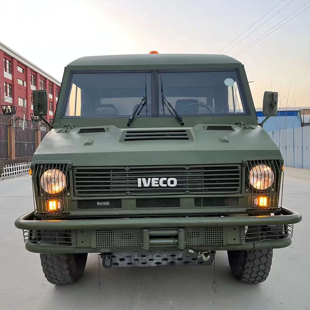 중고 Iveco 4x4 NJ2046 저렴한 가격의 새로운 조건의 전 륜구동 차량