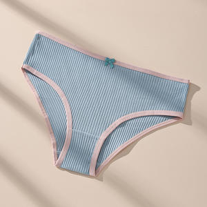 Women's Sexy Wireless Bra Suit Sets Backless Camisole <strong>Vest</strong> and Traceless Thong Panties Breathable 2 Piece Underwear - Product Image 4