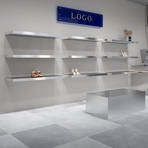 Estantes de Acero Inoxidable de Alta Gama para Colgar en la Pared: Ideales para Exhibición de Zapatos y Bolsos en Tiendas de <span class=keywords><strong>Ropa</strong></span> y Calzado - Product Image 3