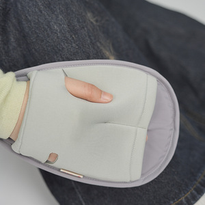 Guantes para Eliminar Pelo de Mascotas Jizai, Color Rosa y Verde, Cepillo Redondo de Poliéster para el Cuidado de Perros y Gatos - Product Image 2