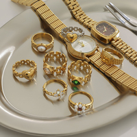 J&D Meilleures Ventes Bagues Vintage en Acier Inoxydable Or 18 Carats Bijoux de Luxe Perle Cœur Montre Carrée