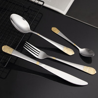 Moyen-Orient marché Offre Spéciale plaqué or couverts en acier inoxydable 6 pièces couteau de Table cuillère fourchette avec tête carte PVC sac emballage
