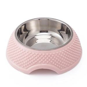 Comedouro Durável Moderno Estereoscópico 3D em Forma de Coração para Cães com Suporte Removível e Superfície Completa, Tigela para Alimentos de Animais de Estimação em PP e Aço Inoxidável com Capacidade de 5L - Product Image 3