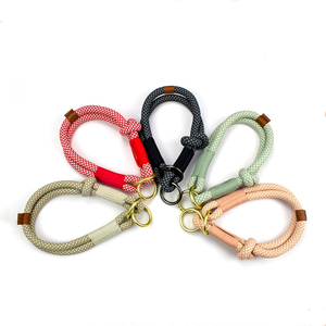 <span class=keywords><strong>Collar</strong></span> de Cuerda Personalizado para Perro <span class=keywords><strong>2026</strong></span>, Cadena con Dijes para Entrenamiento y Paseo, <span class=keywords><strong>Collar</strong></span> con Logotipo Personalizado para Cachorros - Product Image 1