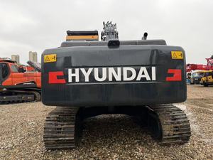 Excavatrice Hyundai R220 d'occasion certifiée |   Moteur, boîte de vitesses, pompe hydraulique et roulements entièrement inspectés - Product Image 4