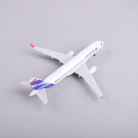 Modèles d'avions en résine A320 Latam Airlines de 20 cm, simulation d'échelle en résine pour cadeau de Noël en vente