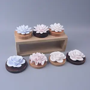 Custom Design Wholesale Handcraft Handmade Ceramic Flowers Aroma Diffuser With Bamboo Wooden Stand