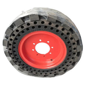 ओम स्किड लोडर टायर ठोस टायर 10-16.5 सड़क मशीनरी टायर - Product Image 1