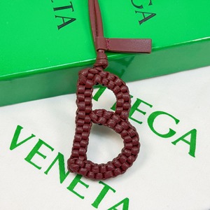 2026 Cross-border Exclusive Supply Premium Leather Custom Handwoven and Key Charm - Product Image 5