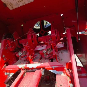 <span class=keywords><strong>Empacadora</strong></span> de Paja Cuadrada Usada <span class=keywords><strong>Massey</strong></span> <span class=keywords><strong>Ferguson</strong></span> 1840, Maquinaria Agrícola de Segunda Mano - Product Image 6