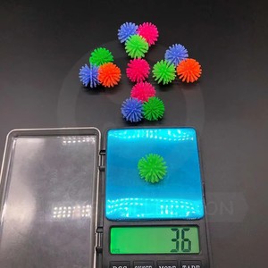 Juguete de Peluche con Púas de 32 mm, Barato, al por Mayor, para Cápsulas Gashapon, Regalos Sensoriales de Plástico para Niños, Recuerdos de Fiesta - Product Image 6