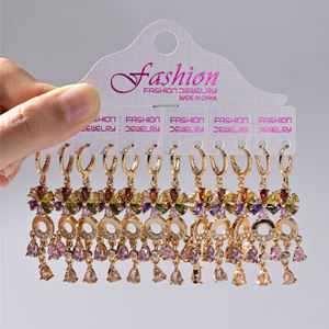 Set de Aretes Colgantes de Corazón Estilo Boho para Mujer Color Dorado <span class=keywords><strong>Bohemia</strong></span> Joyería Vintage Europea y Americana Regalos 2024 - Product Image 6