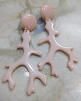 Boucles d'oreilles pendantes géométriques en résine de haute qualité, fabriquées à la main en Inde, design tendance, bijoux de mode écologiques Z F Craft