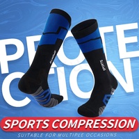 Chaussettes de compression professionnelles pour le dropshipping, usine OBM, chaussettes montantes colorées en Spandex/Polyester pour jeunes, course à pied et cyclisme printemps