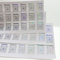 Petit MOQ, autocollants personnalisés imperméables et transparents avec code QR, autocollants holographiques argentés transparents au laser, étiquettes d'emballage