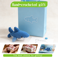 Décorations créatives en crochet en forme de requin mignon en polyester, ornements décoratifs pour porche et bureau, meilleur cadeau de maternité