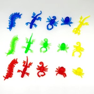 Giocattoli Antistress Realistici: Ragno, Centipede, Scorpione e Lucertola in Gel Morbido, Ideali per Scherzi a Halloween e il Giorno di Scherzi d'Aprile - Product Image 6