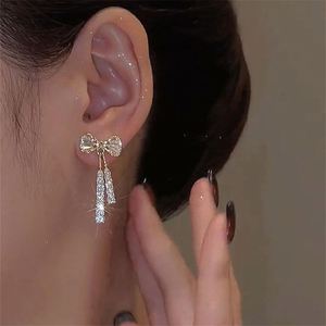 Pendientes Colgantes con Borlas de Cadena Color Plata para Mujer, Estilo Coreano, Diseño Geométrico Simple y Moderno, Joyería Femenina - Product Image 3