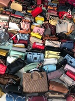 Sacs d'occasion VIP sélectionnés de haute qualité en ballot sac fourre-tout de marque à bandoulière sacs mixtes en gros tout neuf