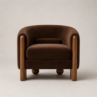 Fauteuil d'appoint moderne en velours avec dossier incurvé et accoudoirs en bois, idéal pour salon, chambre, hôtel, ou salle de séjour