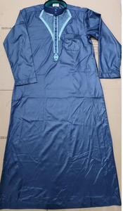 Venta al por mayor caliente mangas largas <span class=keywords><strong>estilo</strong></span> Qatar musulmán Thobe con <span class=keywords><strong>pantalones</strong></span> <span class=keywords><strong>para</strong></span> <span class=keywords><strong>hombre</strong></span> Abaya - Product Image 2