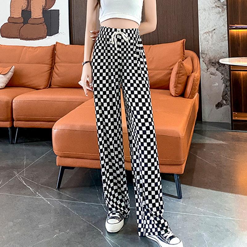 ลายสก๊อตขาวดำ