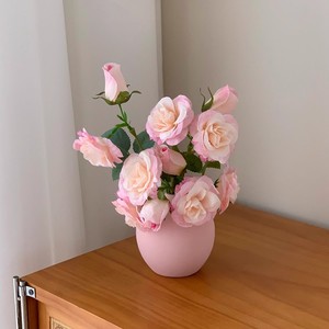 Arrangement de fleurs artificielles en soie, roses, vase rose, décoration moderne pour la maison, décoration de table, accessoires de mariage - Product Image 4