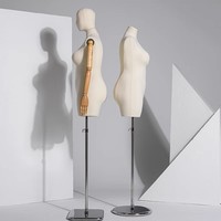 Vente en gros de mannequins grande taille pour torse de femme mannequin avec pantalons de présentation des jambes pour femmes grande hanche et haut du corps