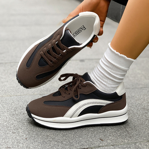 Retro Color Block Lace up Women Suede Platform <strong>Trainers</strong> Wear Resistant Tread Sole Footwear for Casual Daily Urban Street Wear - Product Image 2