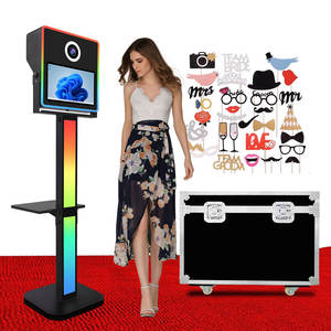 Cabina de Fotos Vintage con Pantalla Táctil de 15.6 Pulgadas, Cámara para Selfies y Software Gratuito, Carcasa para Cabina de Fotos DSLR - Product Image 1