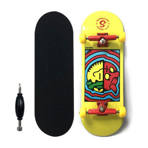 Vente en gros de skateboards à doigts en bois d'érable personnalisés, mini skateboards à doigts en bois - Product Image 2