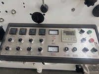 Machine d'impression automatique d'autocollants, presse flexographique à 7 couleurs de type empilable, rouleau à rouleau pour étiquettes adhésives