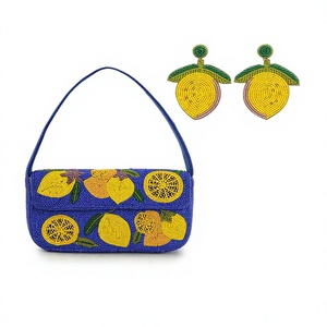 Bolso de Lino de Lujo para Mujer con Diseño de Cuentas de Vidrio Bordadas a Mano - Impermeable y Ecológico - Product Image 1
