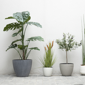 Ventes en gros de grands pots à plantes en résine ressemblant à des pierres, pots à fleurs en plastique minimalistes, décorations de jardin d'extérieur, pots à plantes - Product Image 2