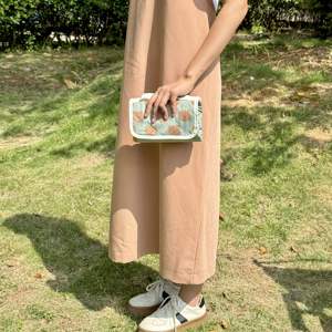 Alas Piknik Mini Portabel Tahan Air Ultrasonik 3 Lapis Tebal Dapat Dicuci Mesin Tikar Piknik Berkemah untuk MOQ Rendah Kustom - Product Image 3