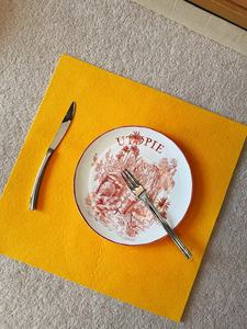 Nouvel ensemble de 4 assiettes en porcelaine de style européen, en porcelaine fine pour le dîner - Product Image 4