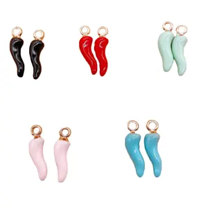 Carino Mini placcato oro buona fortuna smalto Corno italiano Charms italiano Corno peperoncino Charms ciondolo per la creazione di gioielli fai da te