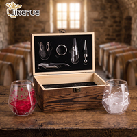 Caja de Madera de Lujo con Logotipo Personalizado, Set de Regalo de Vino con Copas de Cristal y 5 Accesorios para Vino, para Regalos Corporativos y Marcas de Vino
