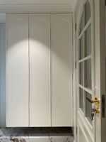 Armoire Modulaire Personnalisable pour Chambre et Salon avec Éclairage LED, Grande Capacité, Écologique, en Bois Durable, Meuble de Maison